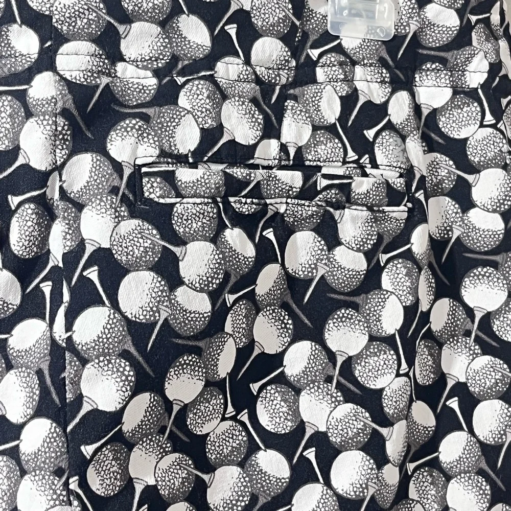 IZOD Women’s Golf Ball Print Bermuda Shorts Size 8 Black White Golf Casual